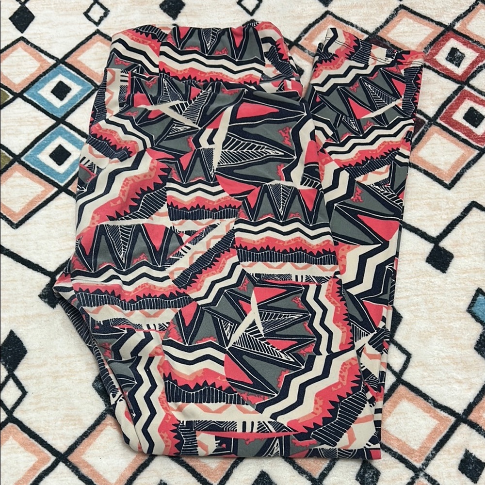 LuLaRoe Geometric Print Leggings - Coral and Navy